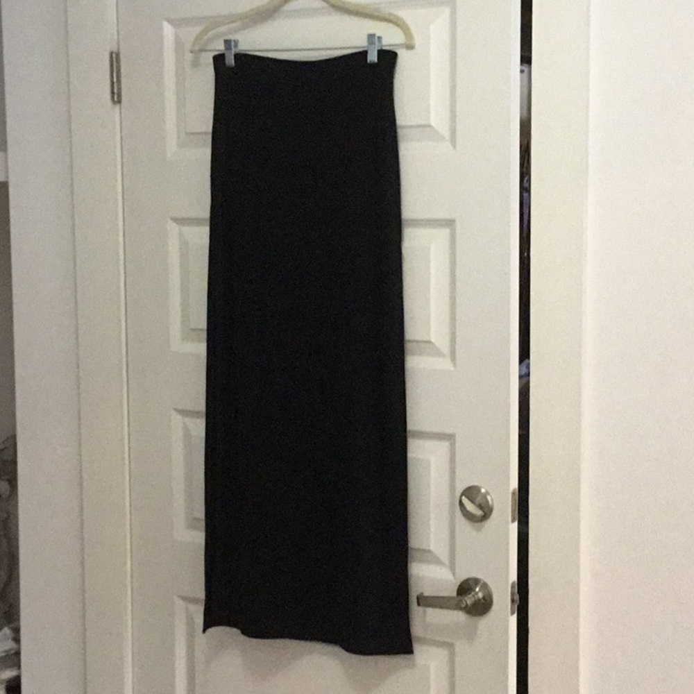 90’s le chateau black skirt